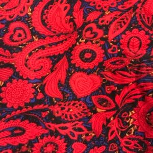 LuLaRoe TC Valentine Leggings